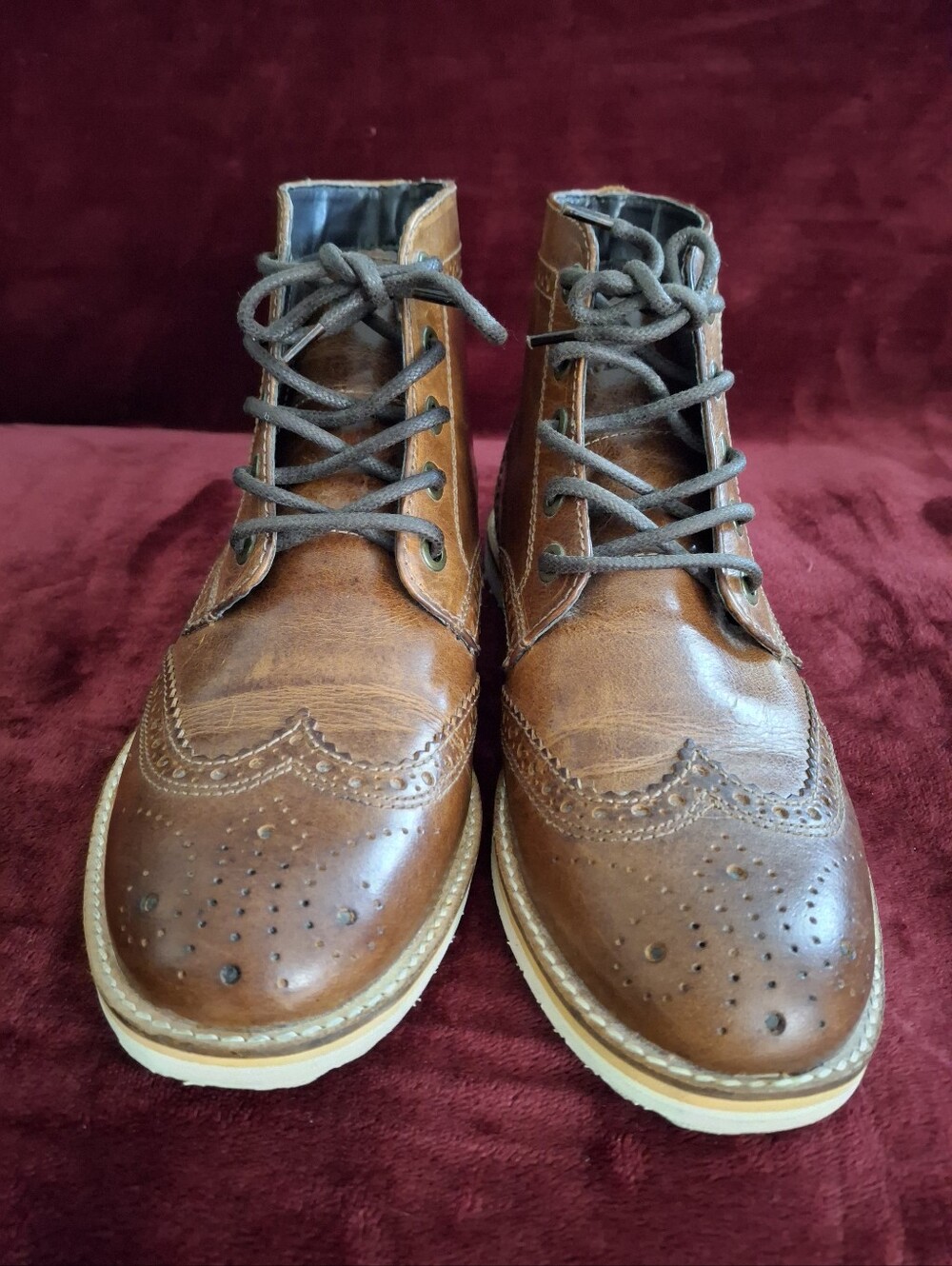 Men's Crevo Brown Boardwalk Leather Wingtip Boots - Classic Lace-Up